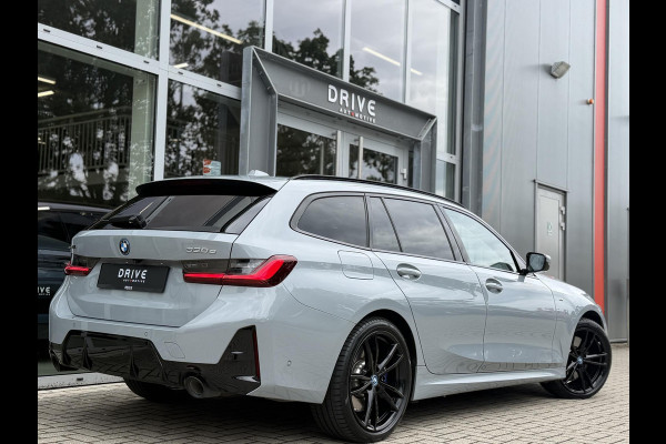 BMW 3 Serie Touring 330e xDrive M-Sport Pro |Pano|Driving Ass Prof|Innovation|360Cam|19"|