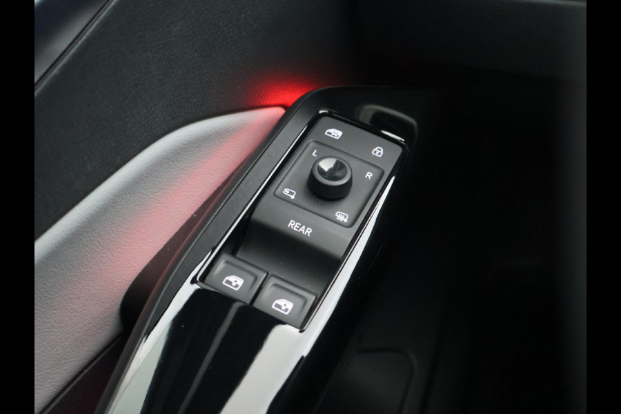 Volkswagen ID.3 PRO 58 KWH + SFEERVERLICHTING | ADAPTIVE CRUISE | 18 INCH | CAMERA | STOEL/STUURVERW. | CARPLAY