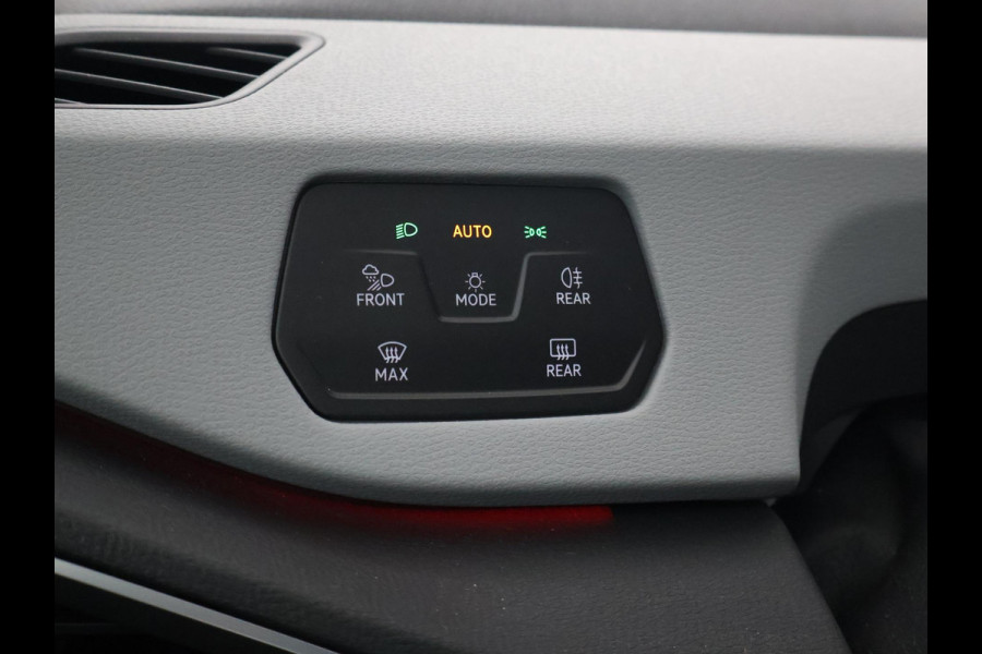 Volkswagen ID.3 PRO 58 KWH + SFEERVERLICHTING | ADAPTIVE CRUISE | 18 INCH | CAMERA | STOEL/STUURVERW. | CARPLAY