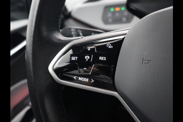 Volkswagen ID.3 PRO 58 KWH + SFEERVERLICHTING | ADAPTIVE CRUISE | 18 INCH | CAMERA | STOEL/STUURVERW. | CARPLAY