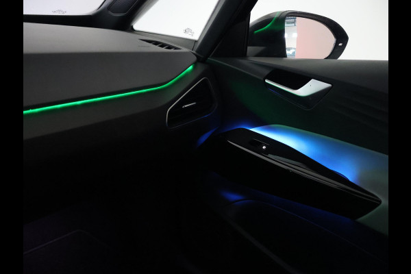 Volkswagen ID.3 PRO 58 KWH + SFEERVERLICHTING | ADAPTIVE CRUISE | 18 INCH | CAMERA | STOEL/STUURVERW. | CARPLAY