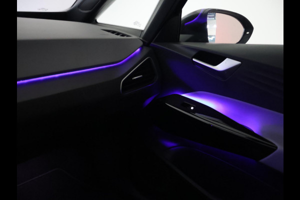 Volkswagen ID.3 PRO 58 KWH + SFEERVERLICHTING | ADAPTIVE CRUISE | 18 INCH | CAMERA | STOEL/STUURVERW. | CARPLAY