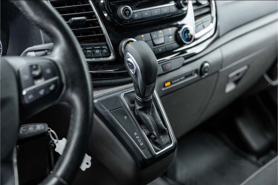 Ford Transit Custom 320 2.0 TDCI L2H1 Limited | ACC | L+R Schuifdeur | CarPlay | Navigatie | Camera | Trekhaak | Stoelverwarming | Nieuwe APK | DAB