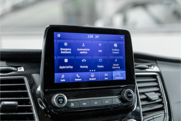 Ford Transit Custom 320 2.0 TDCI L2H1 Limited | ACC | L+R Schuifdeur | CarPlay | Navigatie | Camera | Trekhaak | Stoelverwarming | Nieuwe APK | DAB