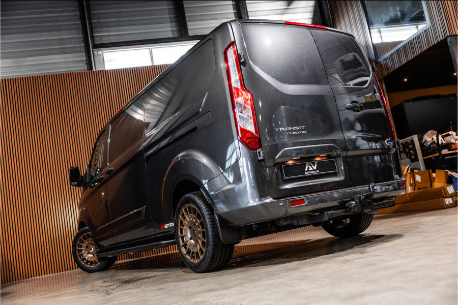 Ford Transit Custom 320 2.0 TDCI L2H1 Limited | ACC | L+R Schuifdeur | CarPlay | Navigatie | Camera | Trekhaak | Stoelverwarming | Nieuwe APK | DAB