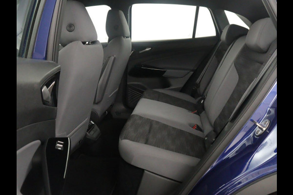 Volkswagen ID.4 Pro 77kWh SOH | Adaptive cruise | Lane assist | Park assist | Climate control | Navigatie | CarPlay | Sfeerverlichting | Trekhaak