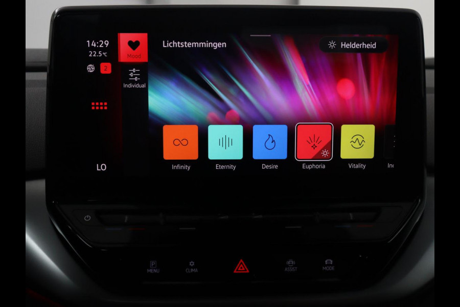 Volkswagen ID.4 Pro 77kWh SOH | Adaptive cruise | Lane assist | Park assist | Climate control | Navigatie | CarPlay | Sfeerverlichting | Trekhaak