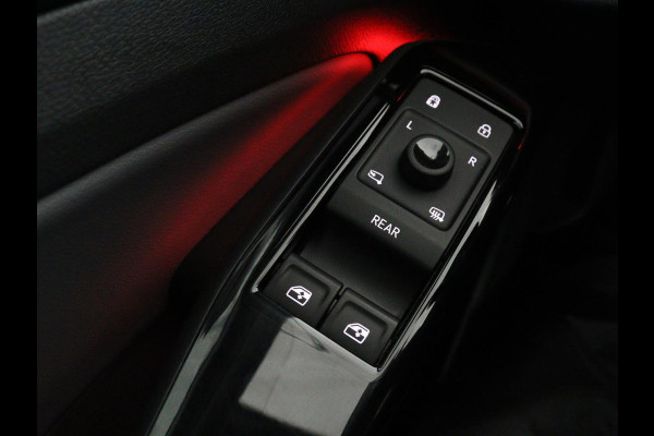 Volkswagen ID.4 Pro 77kWh SOH | Adaptive cruise | Lane assist | Park assist | Climate control | Navigatie | CarPlay | Sfeerverlichting | Trekhaak