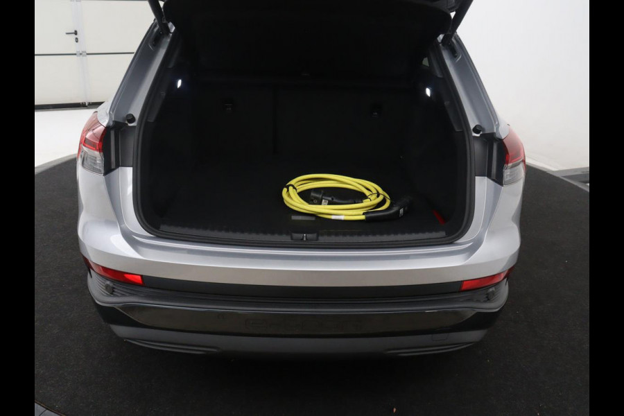 Audi Q4 e-tron 40 Advanced edition 77 kWh | SOH 90,8% | Adaptive cruise | Stoelverwarming | Camera | Park assist | Climate control | Virtueel dashboard | Navigatie | Carplay | Elektrische achterklep