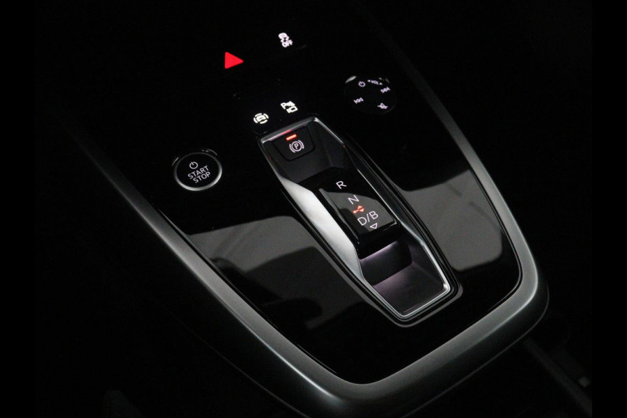 Audi Q4 e-tron 40 Advanced edition 77 kWh | SOH 90,8% | Adaptive cruise | Stoelverwarming | Camera | Park assist | Climate control | Virtueel dashboard | Navigatie | Carplay | Elektrische achterklep