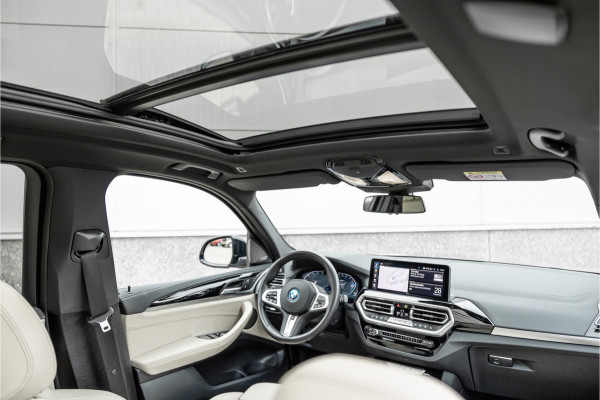 BMW iX3 High Executive M-Sport SOH 98% / Harman Kardon / Panorama / Trekhaak /