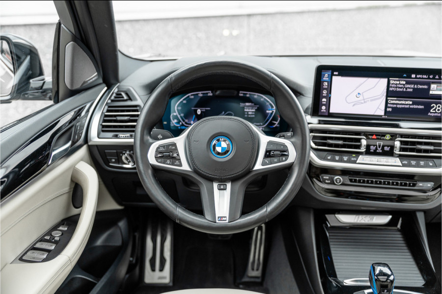 BMW iX3 High Executive M-Sport SOH 98% / Harman Kardon / Panorama / Trekhaak /