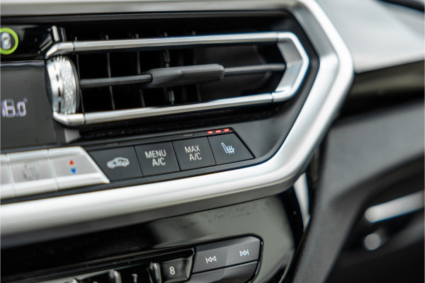 BMW iX3 High Executive M-Sport SOH 98% / Harman Kardon / Panorama / Trekhaak /