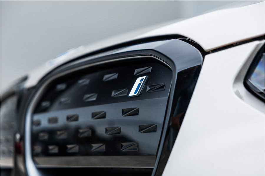 BMW iX3 High Executive M-Sport SOH 98% / Harman Kardon / Panorama / Trekhaak /