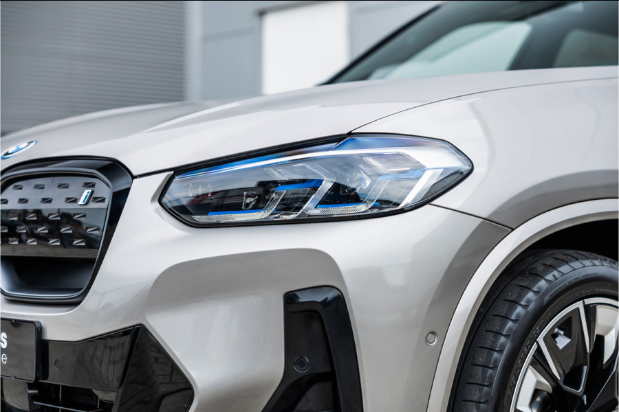 BMW iX3 High Executive M-Sport SOH 98% / Harman Kardon / Panorama / Trekhaak /
