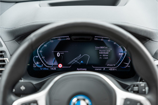 BMW iX3 High Executive M-Sport SOH 98% / Harman Kardon / Panorama / Trekhaak /