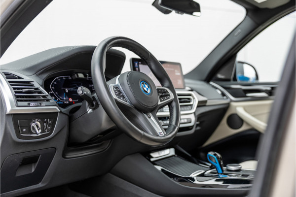 BMW iX3 High Executive M-Sport SOH 98% / Harman Kardon / Panorama / Trekhaak /