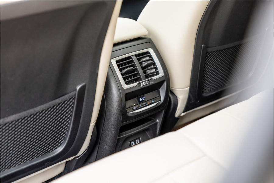 BMW iX3 High Executive M-Sport SOH 98% / Harman Kardon / Panorama / Trekhaak /