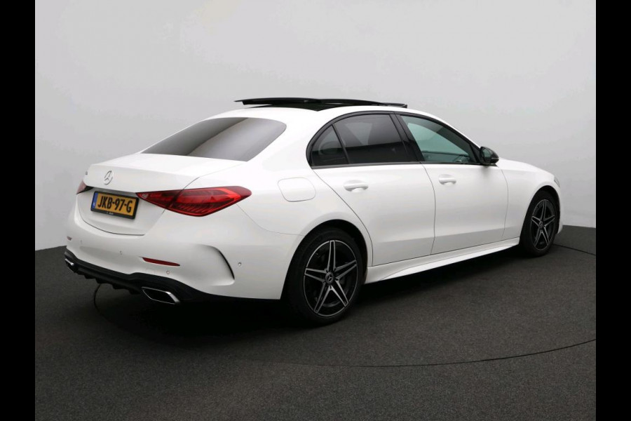 Mercedes-Benz C-Klasse 300 e Business Solution AMG AMG Line | Night Pakket | Panorama Schuif-Kanteldak | Parkeerpakket met 360°-camera | Alarm | Sfeerverlichting. Inclusief 24 maanden MB Certified garantie voor Europa.