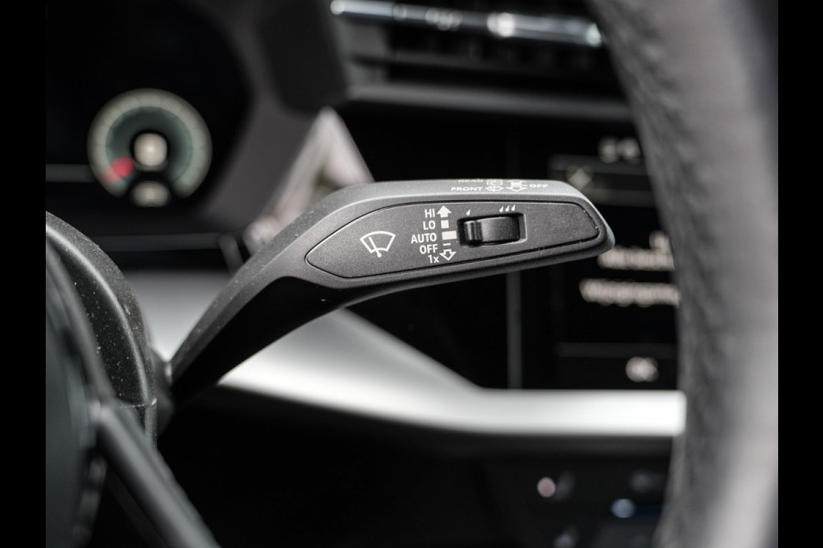 Audi A3 SPORTBACK 30 TFSI 110PK DSG Advanced edition | S-Line | 18" LMV | Camera