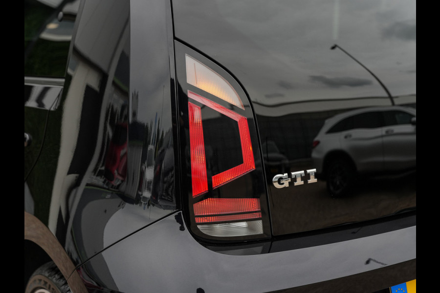 Volkswagen up! 1.0 TSI GTI 116PK | Camera | Clima | Cruise