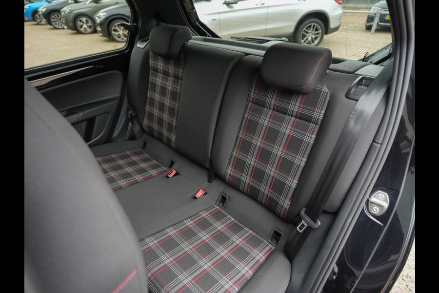 Volkswagen up! 1.0 TSI GTI 116PK | Camera | Clima | Cruise