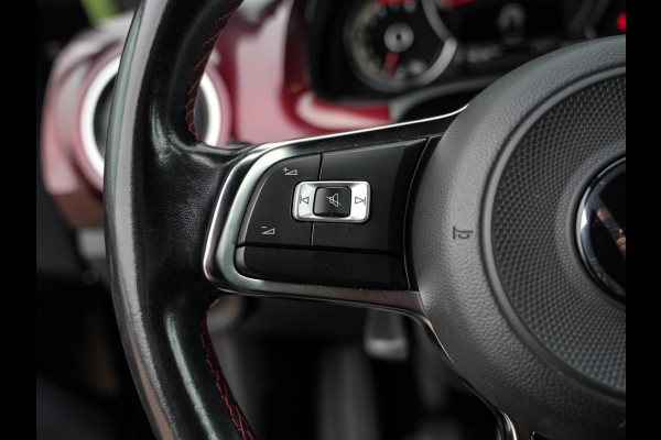 Volkswagen up! 1.0 TSI GTI 116PK | Camera | Clima | Cruise