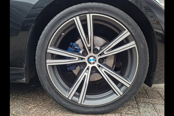BMW 3-serie 320i Executive Edition Carplay Sport Leder