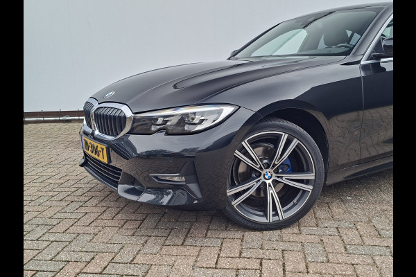 BMW 3-serie 320i Executive Edition Carplay Sport Leder