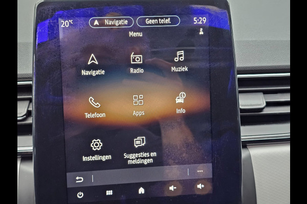 Renault Captur 1.3 TCe 155 Edition One | Navi | Camera | Panodak | Trekhaak | Stoelverwarming |