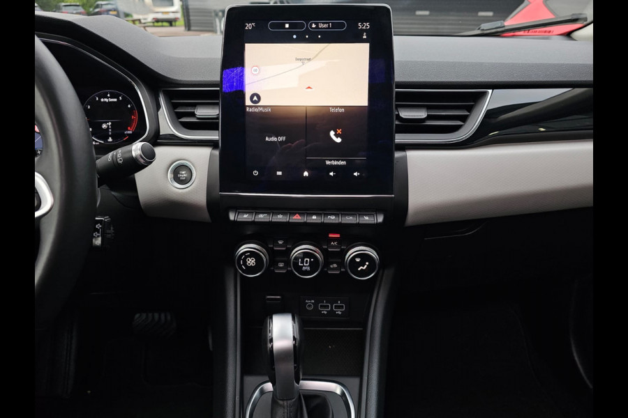 Renault Captur 1.3 TCe 155 Edition One | Navi | Camera | Panodak | Trekhaak | Stoelverwarming |