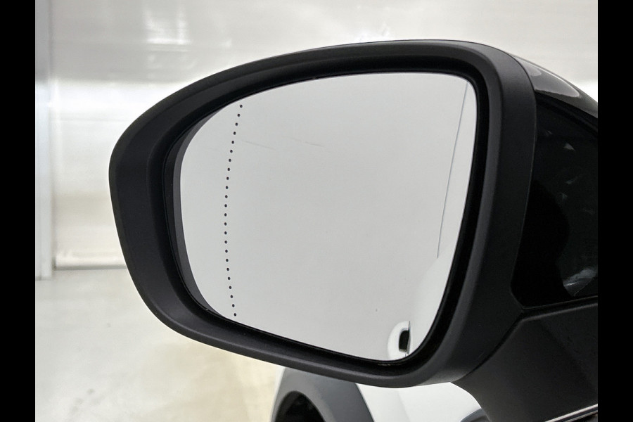 Renault Captur TCe 130PK Edition One | PANORAMADAK | NAVI GROOT | WINTER PACK | ALL SEASON BANDEN