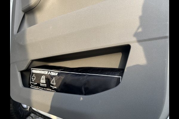 Ford Transit Custom 300 2.0 TDCI L2H1 Trend 136pk/100kW 6-bak | Vol leder | 12'' Sync4 Apple CP, Android Auto | Camera | Laadruimtebescherming | Cruise | etc. etc.
