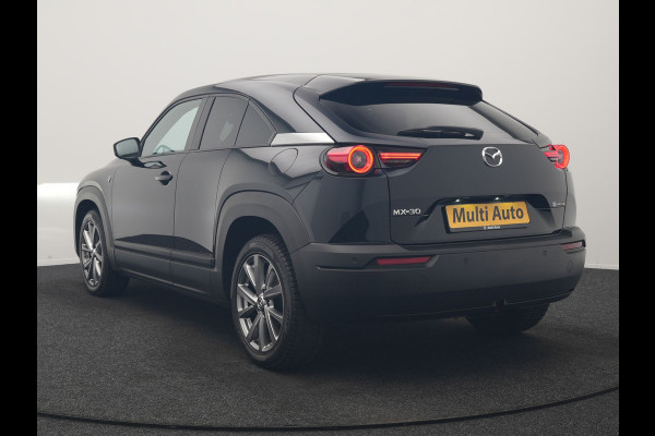 Mazda MX-30 e-SkyActiv R-EV 170 Makoto PHEV 170pk | Trekhaak Afn. | Panodak | Adaptive Cruise | Head Up | 360 Camera | Bose Audio | Lederen Sportstoelen Memory & Verwarmd | Keyless | Blis | Stuur Verwarmd | Navigatie | DAB | Plug In Hybrid |