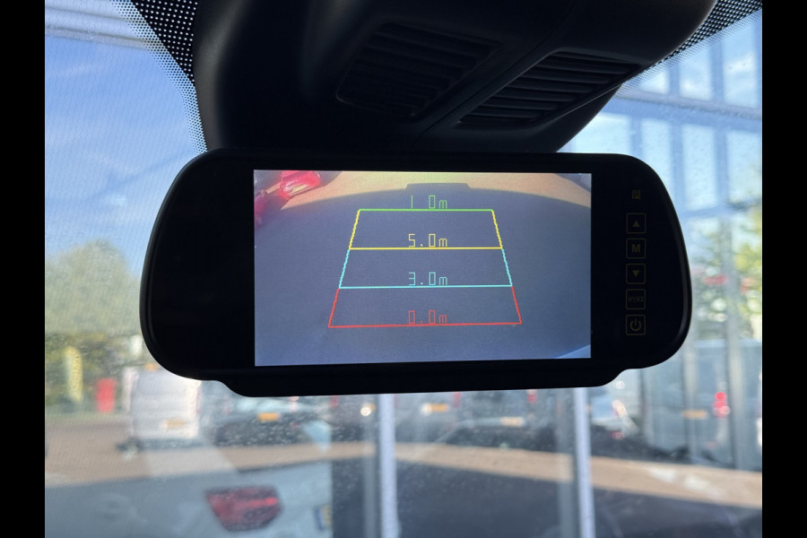 Ford Transit 2.0 TDCI 165PK Bakwagen met laadklep | Zijdeur | Dubbellucht | Camera
