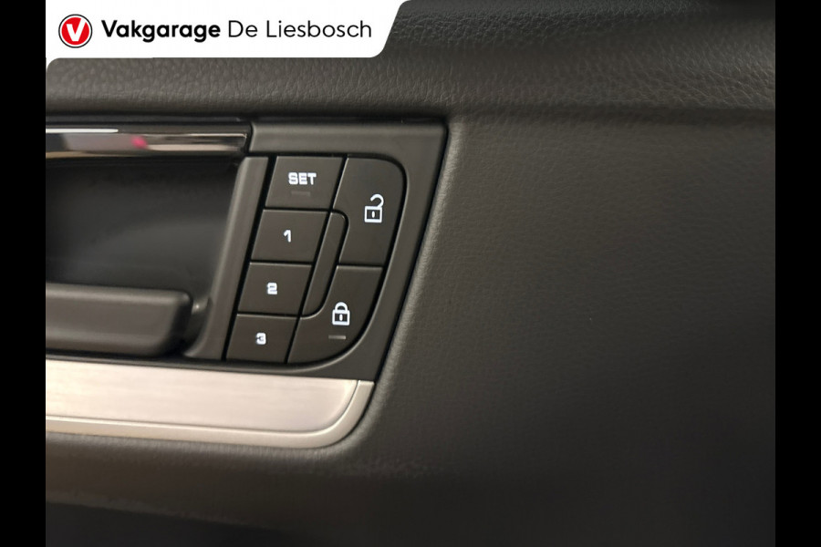 Porsche Cayenne Coupé 3.0 E-Hybrid/sport chrono/sport design/pano/leer/4 jaar garantie/passenger display