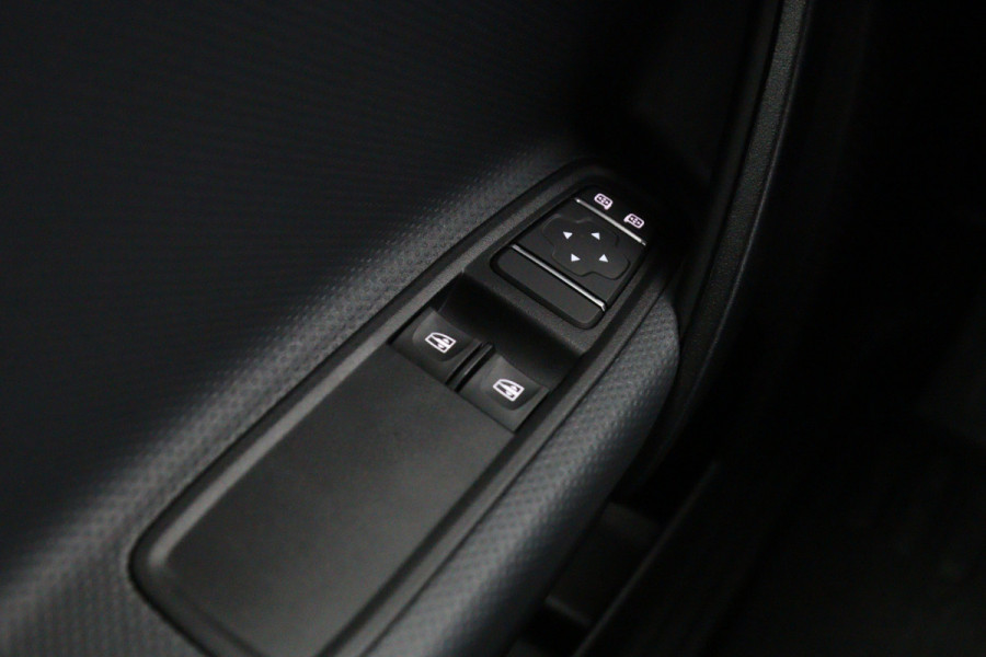 Mercedes-Benz eCitan L1 Pro 122 PK 51 kWh, Cruise Control, Camera, DAB, Carplay