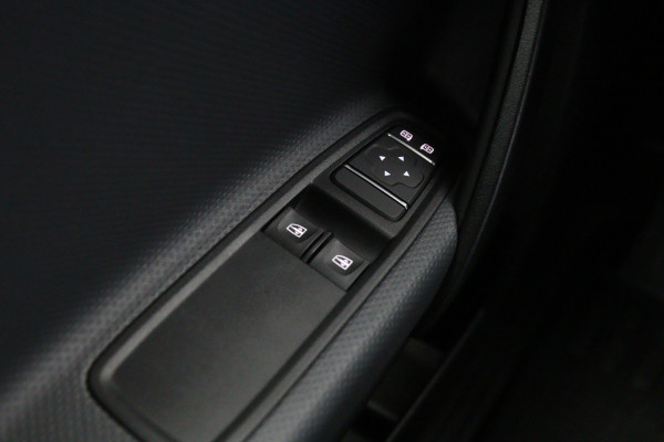 Mercedes-Benz eCitan L1 Pro 122 PK 51 kWh, Cruise Control, Camera, DAB, Carplay