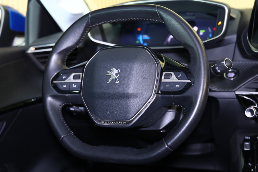 Peugeot e-208 EV Blue Lease Allure 50 kWh AVM CARPLAY VIRTUAL KEYLESS CLIMA CAMERA CRUISE PARK ASS BT"21