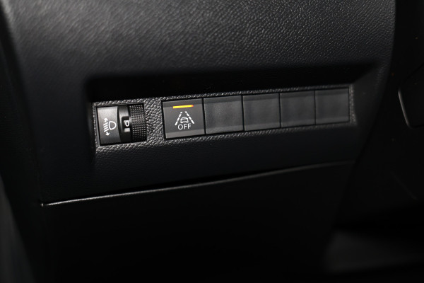 Peugeot e-208 EV Blue Lease Allure 50 kWh AVM CARPLAY VIRTUAL KEYLESS CLIMA CAMERA CRUISE PARK ASS BT"21