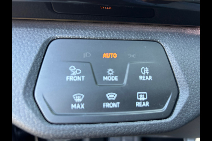 Volkswagen ID.4 Business 77 kWh IQ Matrix Trekhaak 92% SOH Rijklaarprijs!