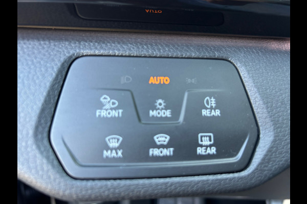 Volkswagen ID.4 Business 77 kWh IQ Matrix Trekhaak 92% SOH Rijklaarprijs!