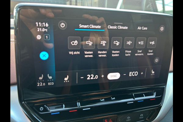 Volkswagen ID.4 Business 77 kWh IQ Matrix Trekhaak 92% SOH Rijklaarprijs!