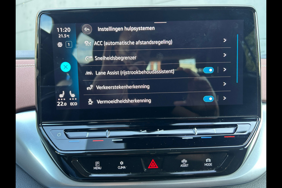 Volkswagen ID.4 Business 77 kWh IQ Matrix Trekhaak 92% SOH Rijklaarprijs!