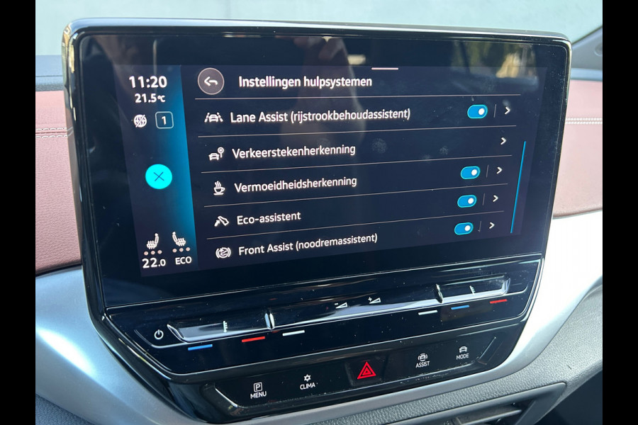 Volkswagen ID.4 Business 77 kWh IQ Matrix Trekhaak 92% SOH Rijklaarprijs!