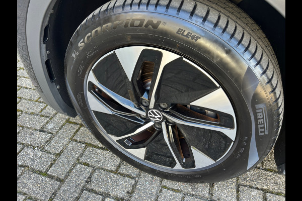 Volkswagen ID.4 Business 77 kWh IQ Matrix Trekhaak 92% SOH Rijklaarprijs!