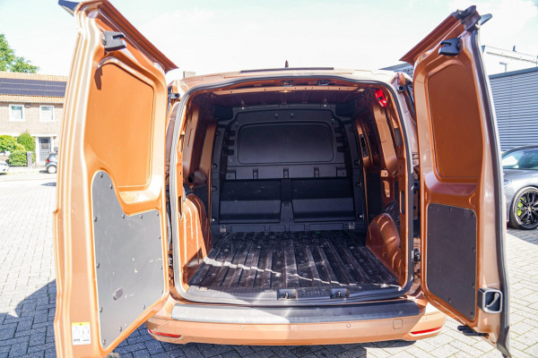 Volkswagen Caddy Cargo 2.0 TDI Exclusive | Stoelverwarming | Camera | Apple Carplay | AC | Comfort Stoelen