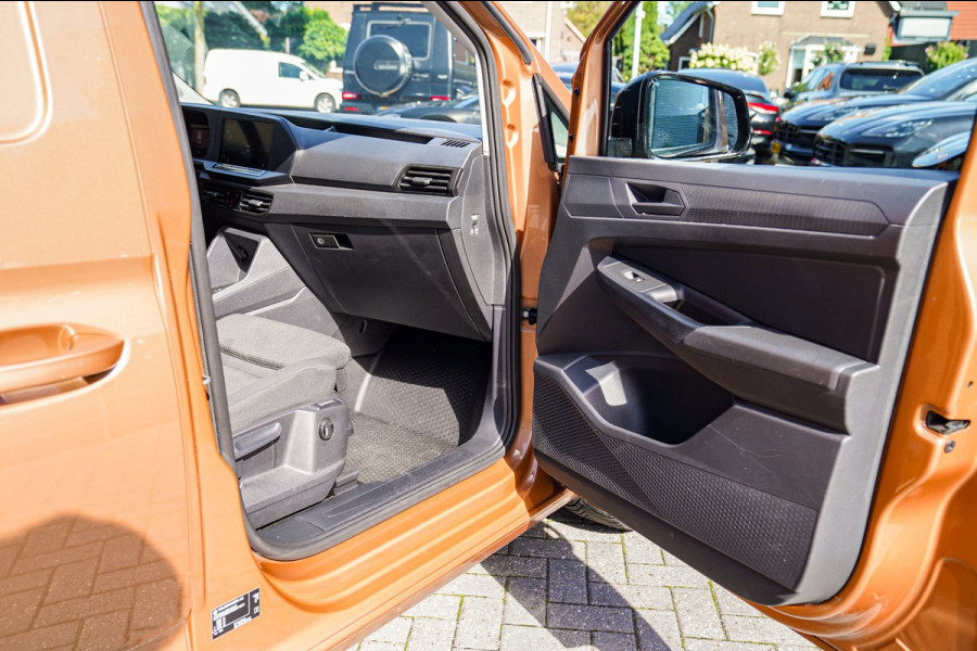 Volkswagen Caddy Cargo 2.0 TDI Exclusive | Stoelverwarming | Camera | Apple Carplay | AC | Comfort Stoelen