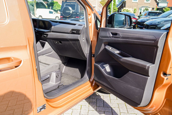Volkswagen Caddy Cargo 2.0 TDI Exclusive | Stoelverwarming | Camera | Apple Carplay | AC | Comfort Stoelen