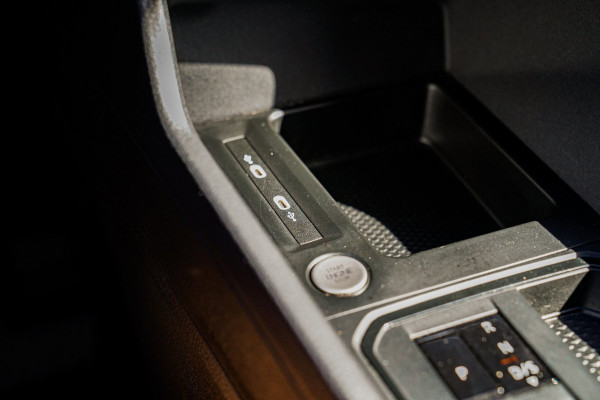 Volkswagen Caddy Cargo 2.0 TDI Exclusive | Stoelverwarming | Camera | Apple Carplay | AC | Comfort Stoelen